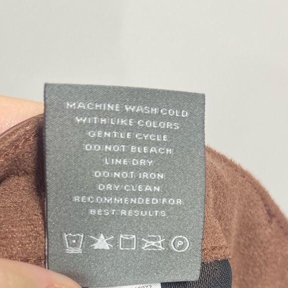 Torrid Perfect Skinny Faux Leather Mid Rise Pant in Root beer size 22R women - Picture 9 of 10